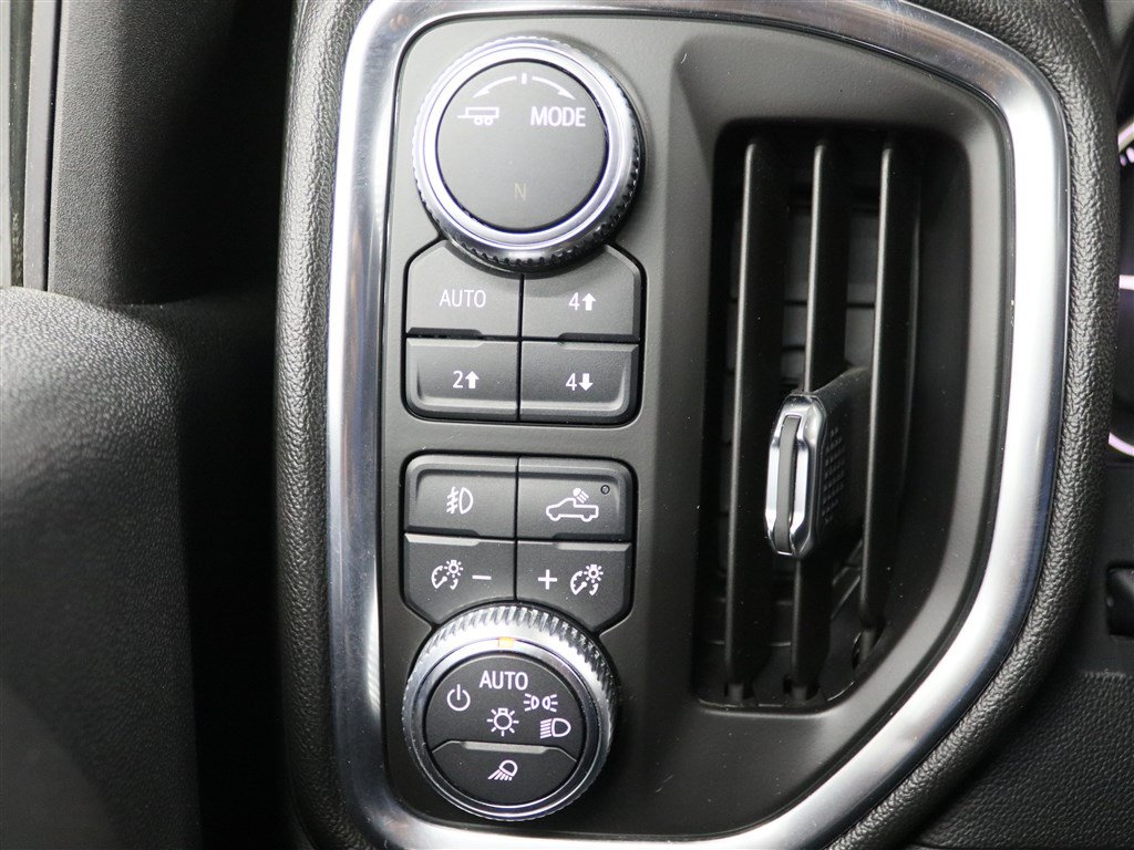 Used 2020 GMC Sierra 2500 Denali w/ Denali Ultimate Package AWD/4WD image 27