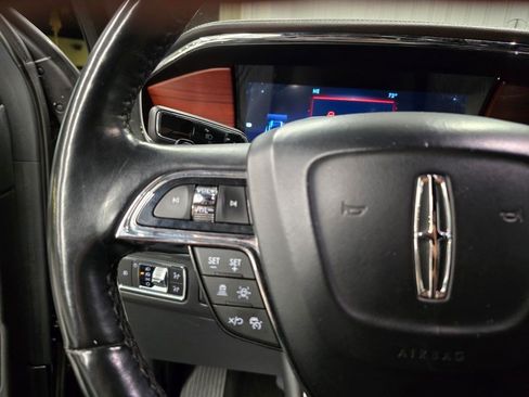 Used 2023 Lincoln Navigator L Reserve AWD/4WD image 21