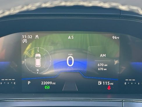 Used 2023 Volkswagen Taos SE w/ Panoramic Sunroof Package AWD/4WD image 40