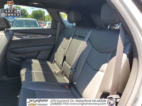 Certified 2023 Cadillac XT5 Sportv w/ LPO, Floor Liner Package AWD/4WD image 27