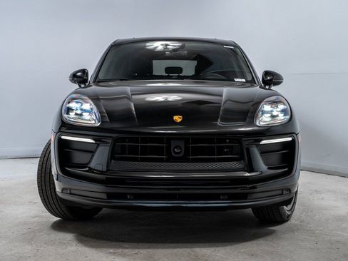 New 2026 Porsche Macan AWD/4WD image 10