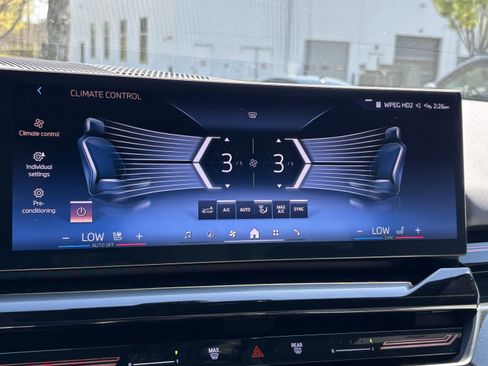 Certified 2026 BMW 530i RWD image 27