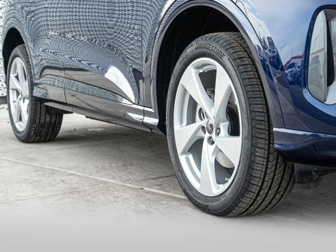 New 2025 Audi Q5 Premium Plus image 33