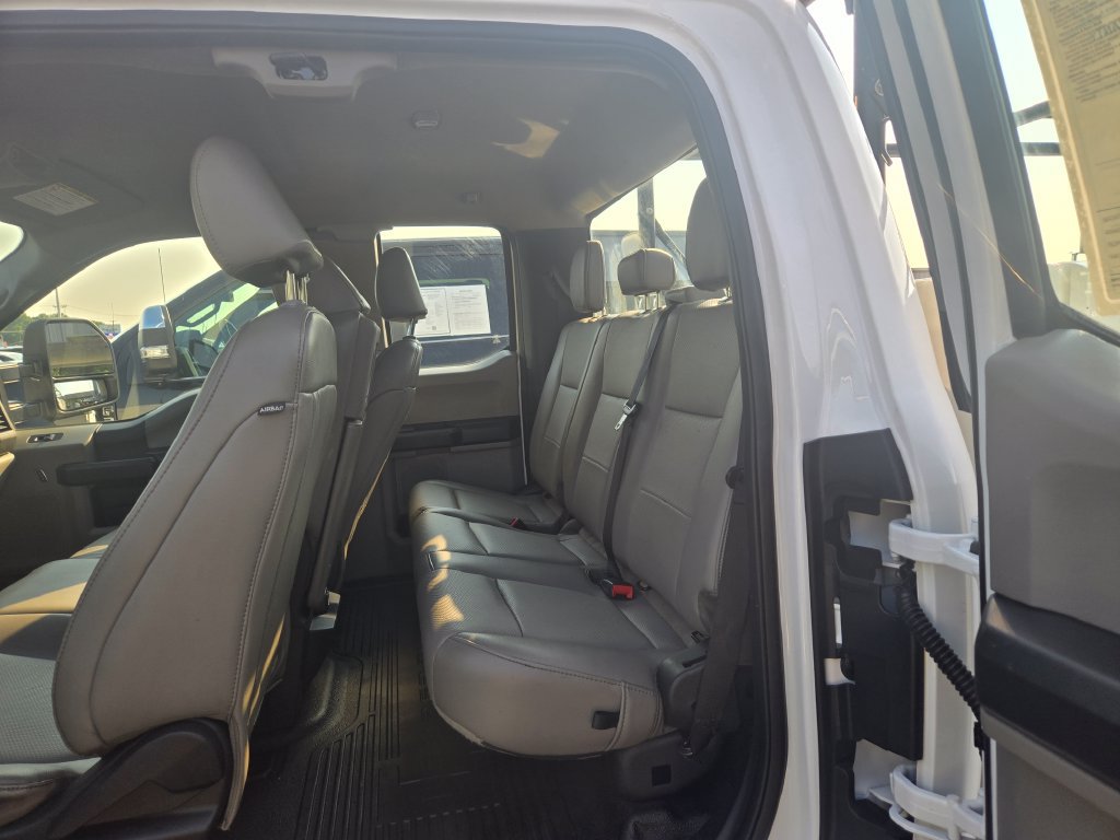 Used 2022 Ford F250 XL w/ Power Equipment Group RWD image 8