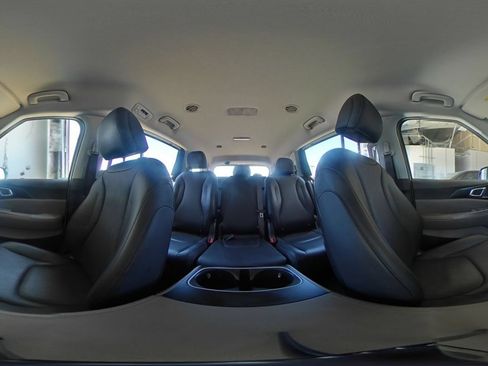 Used 2026 Kia Carnival FWD image 45