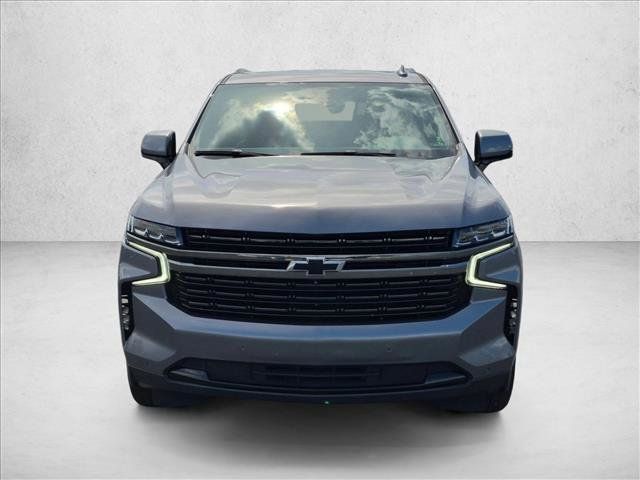 Used 2022 Chevrolet Suburban RST w/ Luxury Package RWD image 2