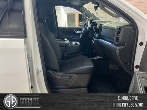 Used 2024 GMC Sierra 1500 Elevation w/ X31 Off-Road Package AWD/4WD image 34