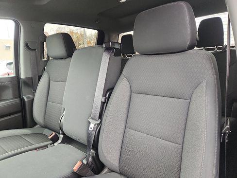 Used 2021 Chevrolet Silverado 1500 LT image 21