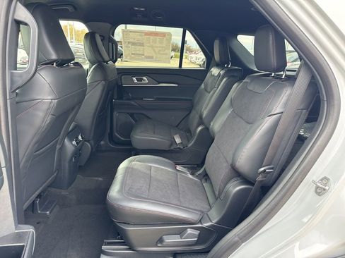 New 2026 Ford Explorer ST image 24