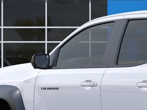 New 2026 Chevrolet Colorado ZR2 w/ ZR2 Bison Edition AWD/4WD image 12
