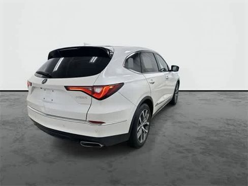 Used 2024 Acura MDX FWD w/ Technology Package image 3