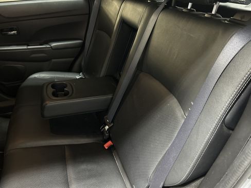 Used 2017 Mitsubishi Outlander Sport SEL FWD image 11