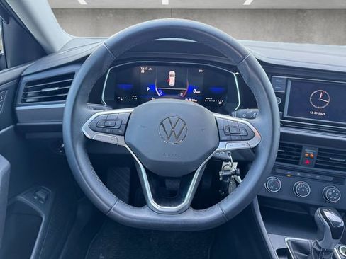 Used 2023 Volkswagen Jetta S image 21