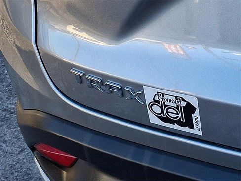 Certified 2024 Chevrolet Trax LT image 29