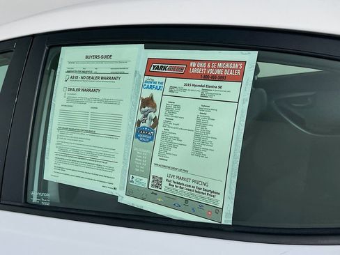 Used 2015 Hyundai Elantra SE FWD image 14
