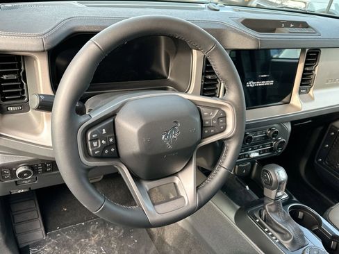 New 2025 Ford Bronco Outer Banks image 18