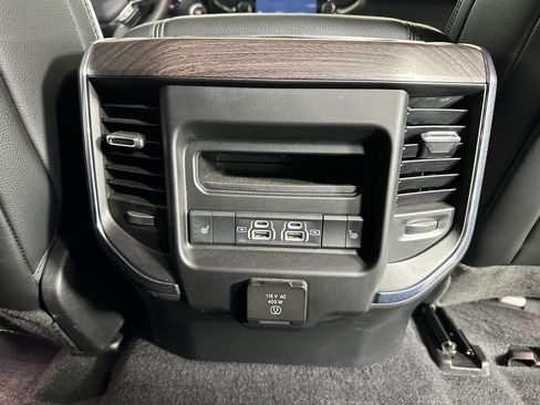 Used 2025 RAM 1500 Laramie w/ Laramie Southwest Edition AWD/4WD image 33