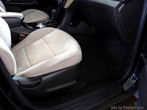 Used 2017 Hyundai Santa Fe Sport image 34