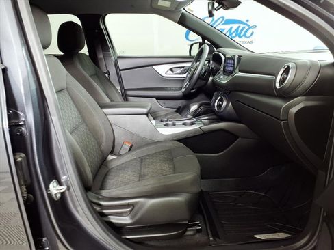 Used 2022 Chevrolet Blazer LT image 11