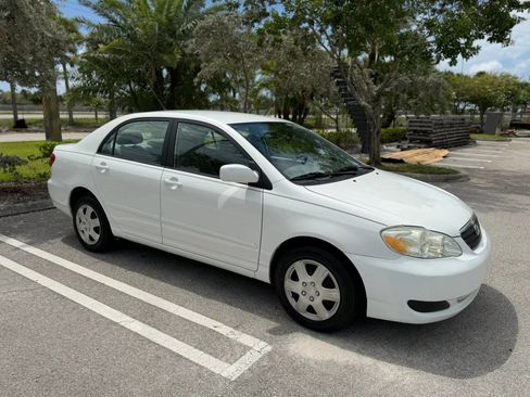 Used 2005 Toyota Corolla S FWD image 13