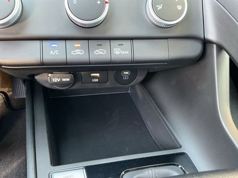 New 2026 Hyundai Elantra SE FWD image 19