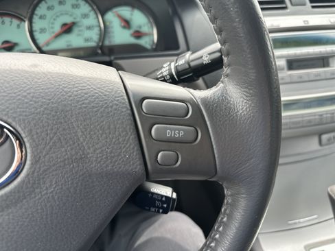 Used 2006 Toyota Solara SLE FWD image 23