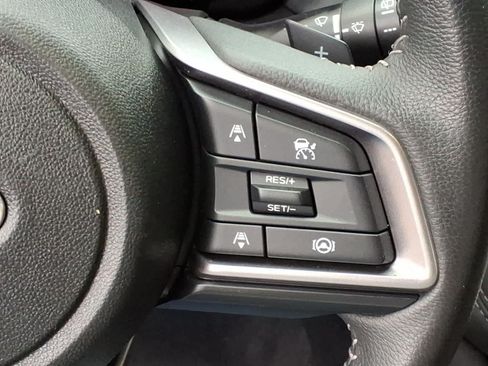 Used 2024 Subaru Outback Premium AWD/4WD image 18