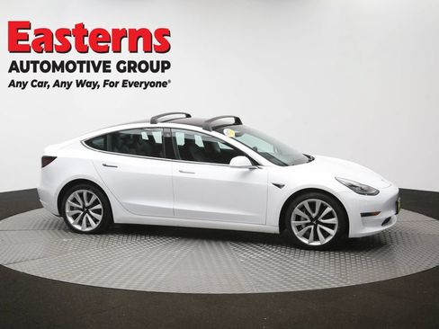 Used 2018 Tesla Model 3 Long Range AWD/4WD image 41