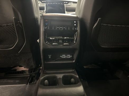 Used 2021 Jeep Grand Cherokee L Limited w/ Trailer Tow Group (B) AWD/4WD image 11