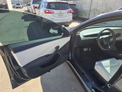 Used 2024 Tesla Model 3 Performance image 11