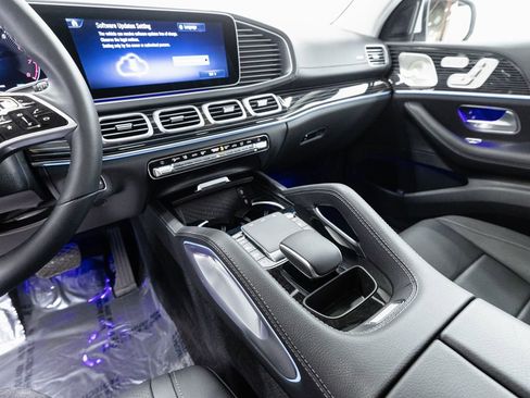 Used 2025 Mercedes-Benz GLE 450 4MATIC Coupe image 15