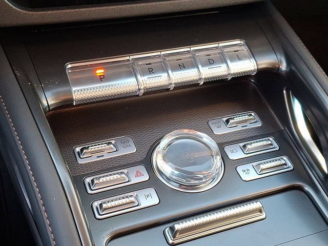 New 2026 Lincoln Nautilus Premier w/ Jet Appearance Package AWD/4WD image 7