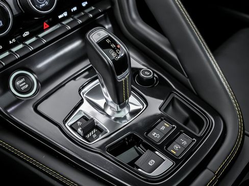 Used 2018 Jaguar F-TYPE 400 Sport image 30