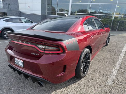 Used 2022 Dodge Charger Scat Pack w/ Daytona Edition Group image 6