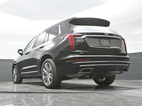 Certified 2025 Cadillac XT6 Premium Luxury w/ Platinum Package AWD/4WD image 29