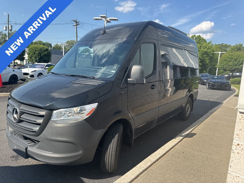 Used 2024 Mercedes-Benz Sprinter 2500 image 6