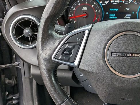 Used 2017 Chevrolet Camaro SS image 18