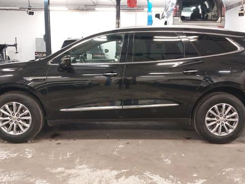 Used 2024 Buick Enclave Premium AWD/4WD image 42