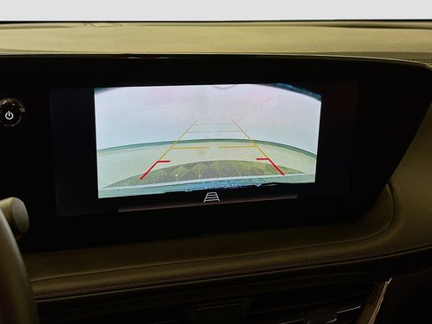 Used 2025 Buick Encore GX Preferred AWD/4WD image 22