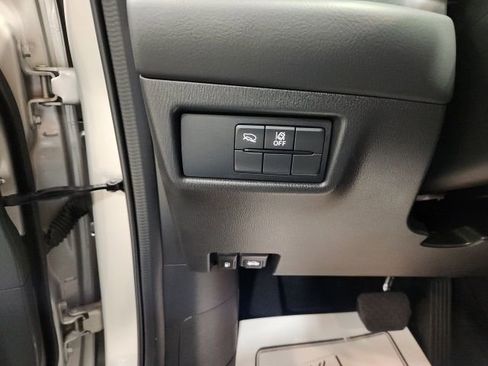 Used 2024 MAZDA CX-5 AWD 2.5 S w/ Select Package image 18