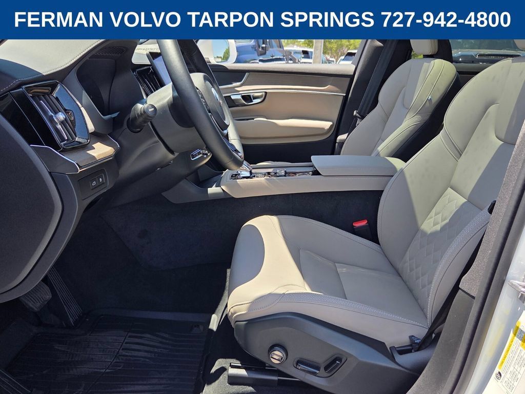 New 2026 Volvo XC90 T8 Core w/ Protection Package Premier AWD/4WD image 13