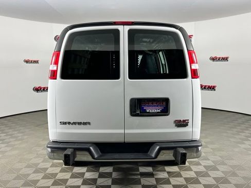Used 2024 GMC Savana 2500 w/ Driver Convenience Package RWD image 8