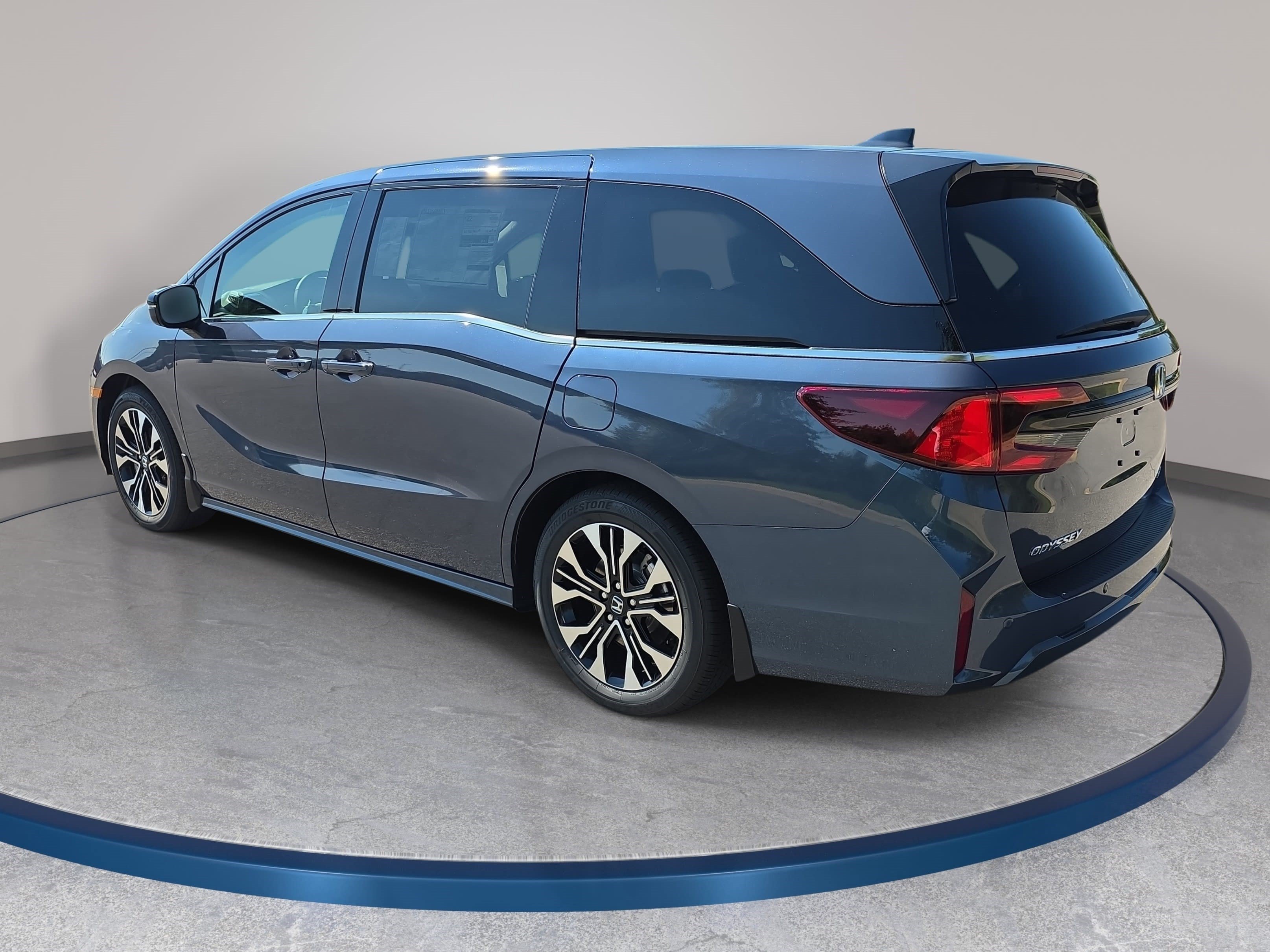 New 2027 Honda Odyssey Elite image 7