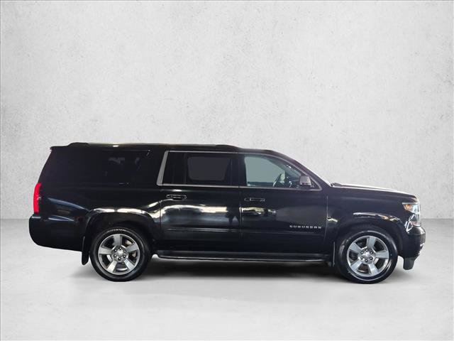 Used 2020 Chevrolet Suburban Premier RWD image 4