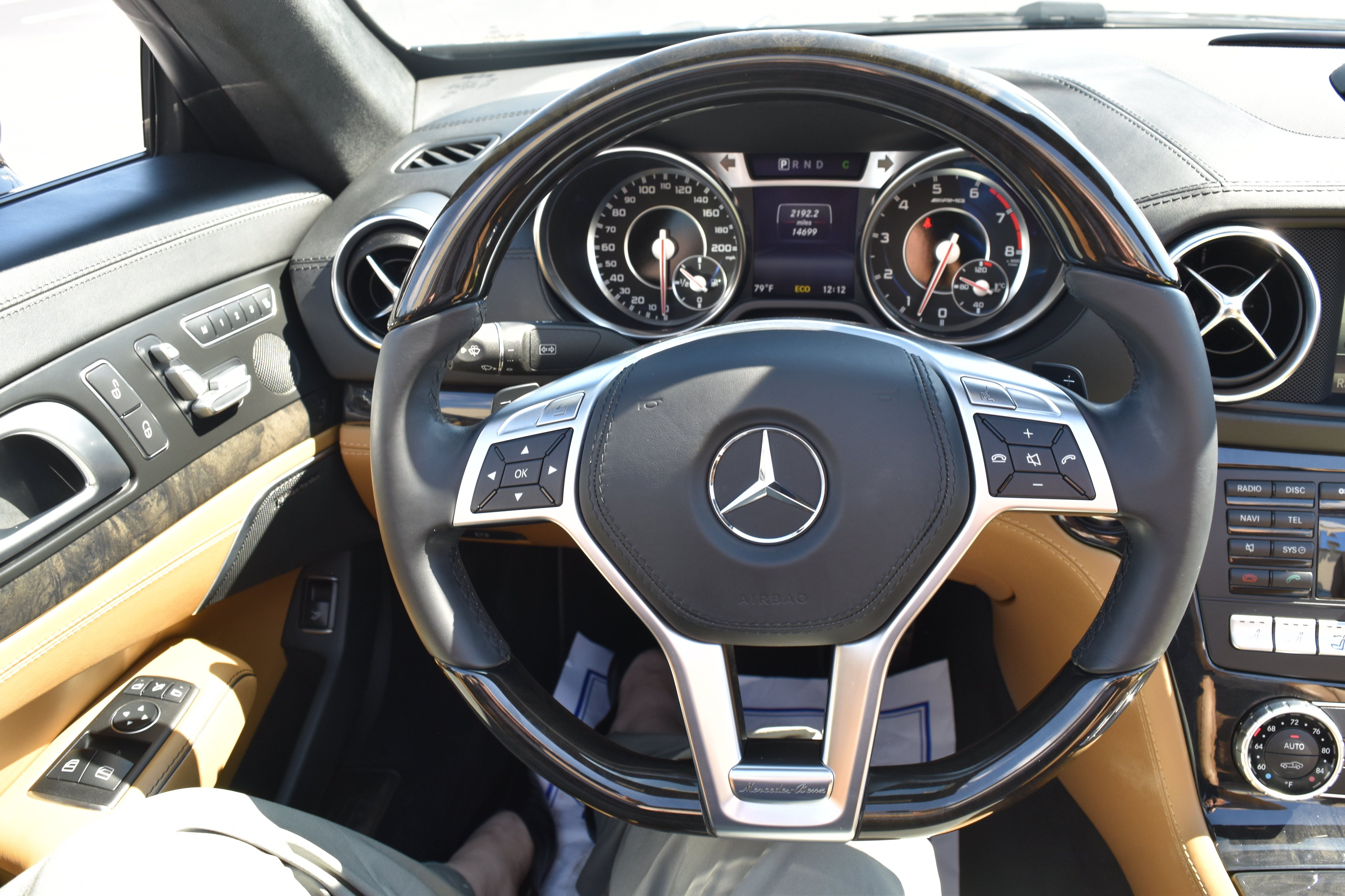 Used 2014 Mercedes-Benz SL 63 AMG image 17