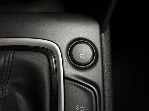 Used 2019 Hyundai Kona SE AWD/4WD image 35