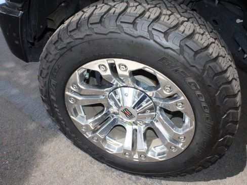 Used 2015 Ford F150 Platinum w/ Equipment Group 701A Luxury AWD/4WD image 75