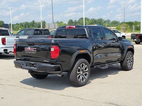 Used 2024 GMC Canyon AT4 w/ AT4 Premium Package AWD/4WD image 6