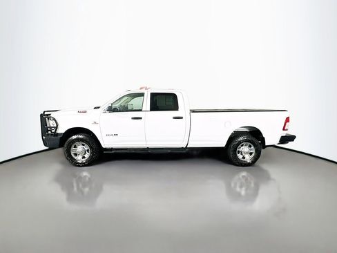 Used 2020 RAM 3500 Tradesman w/ Chrome Appearance Group image 4
