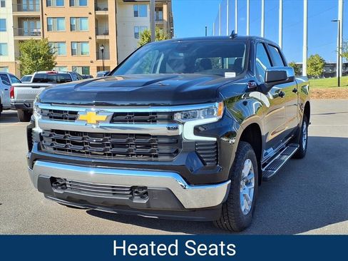 New 2026 Chevrolet Silverado 1500 LT image 2